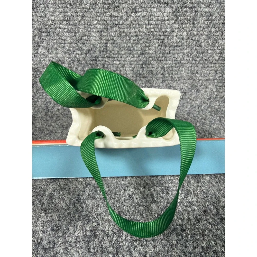 Starbucks 2019 Ceramic Shopping Bag Ornament Siren Logo Green White BVC 19